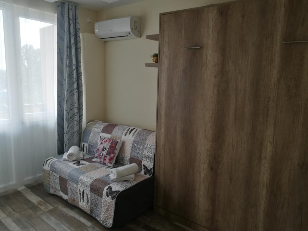 Apartment Hanga Apartman *